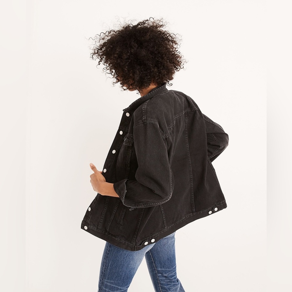 Madewell The Oversized Jean Jacket in Lunar Wash - Picture 4 of 5